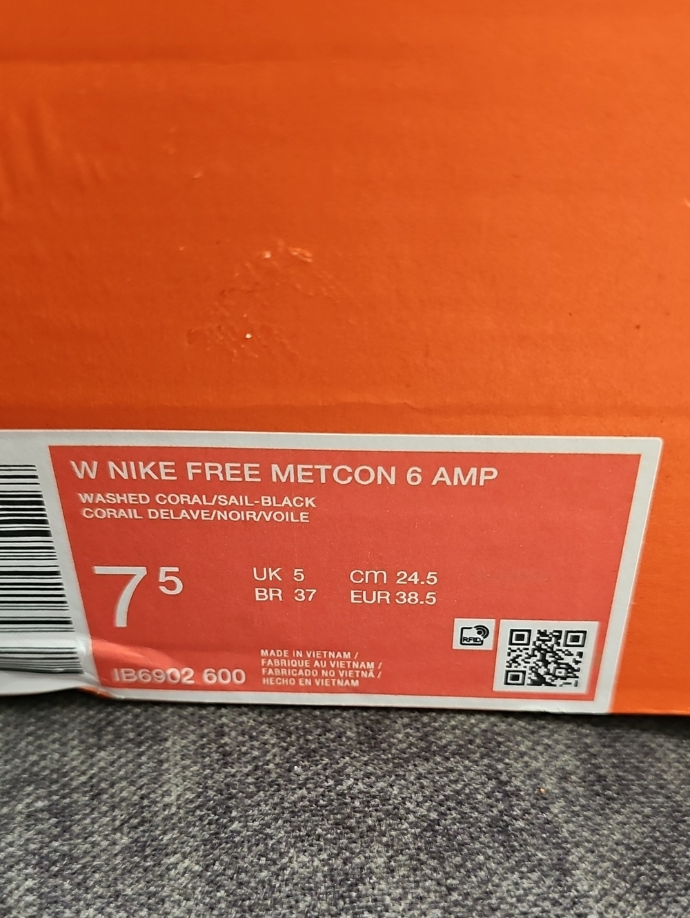Womans Nike Free Metcon 6 AMP Washed Coral BRAND NEW - Picture 2 of 5